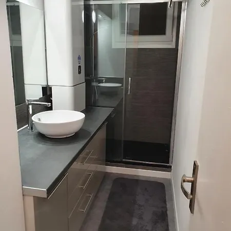 2 Chambres, Proximite Plage, Commerces Et Centre Dunkirk